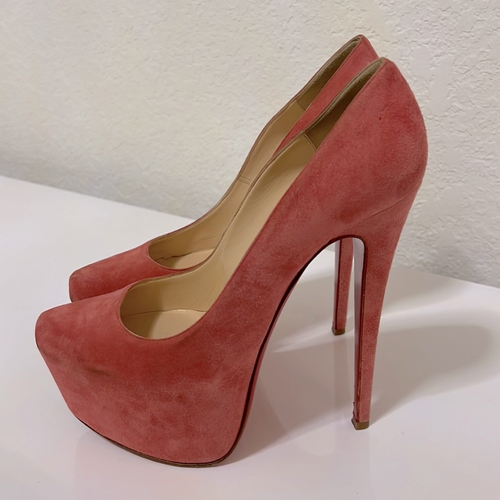 Christian Louboutin Daffodil’s in Rose color, 39.5 European size